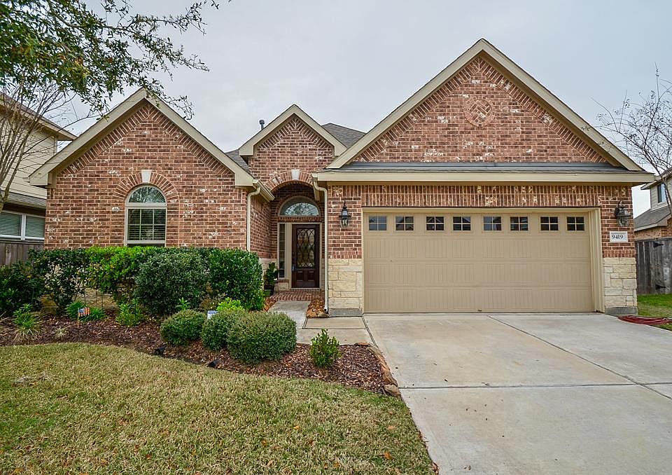 1st image of 9419 Hawks Harbor Ct