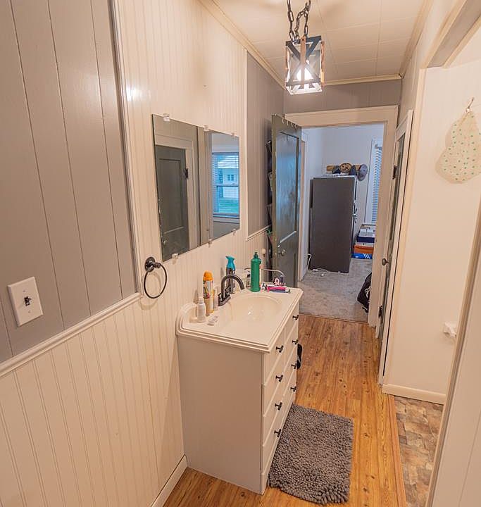 421 Ea St, Marceline, MO 64658 Zillow