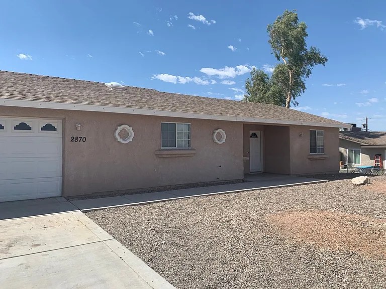 2870 Winterhaven Ct — Photo 2