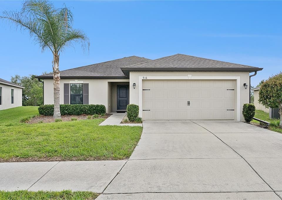 1st image of 916 Aspen View Cir