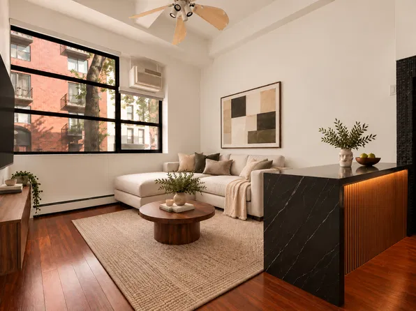 350 East 62nd Street image 1 of 7