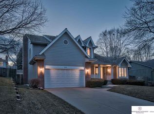 2312 S 166th St, Omaha, NE 68130