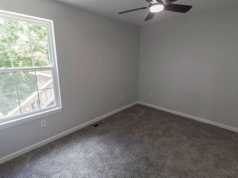 5316 Godas Cir — Photo 8