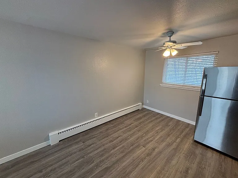 411 - 413 Prairie Rd. — Photo 12