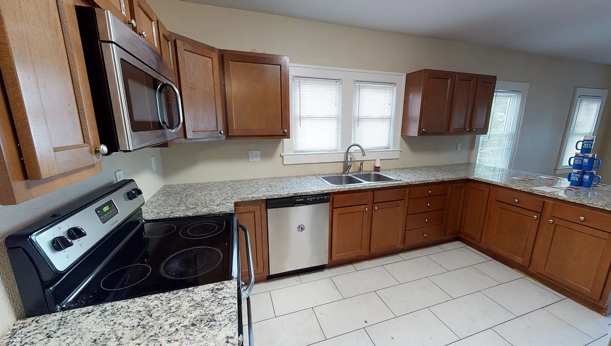 1405 West North Street - 1 — Photo 1