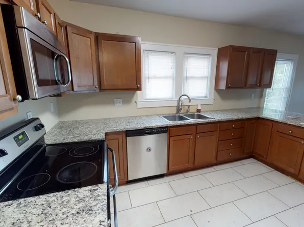 1405 W North St, Muncie, IN
