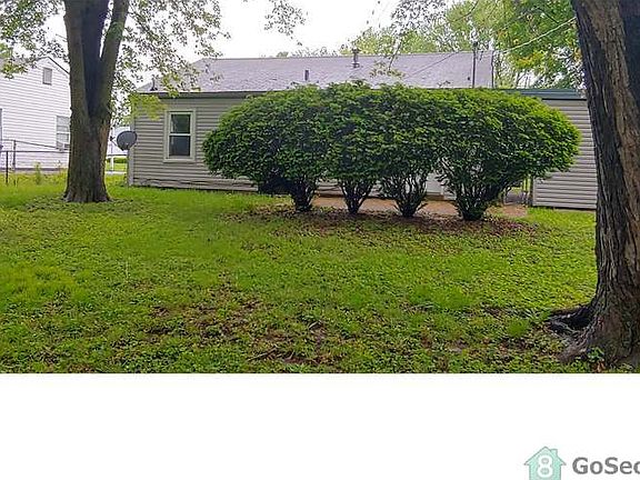 5th image of 120 Brackleigh Ln
