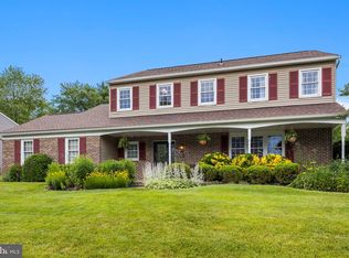 255 Newgate Rd, Langhorne, PA 19047