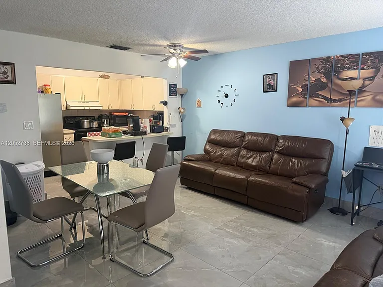 13221 SW 17th Ln #20-4 — Photo 8