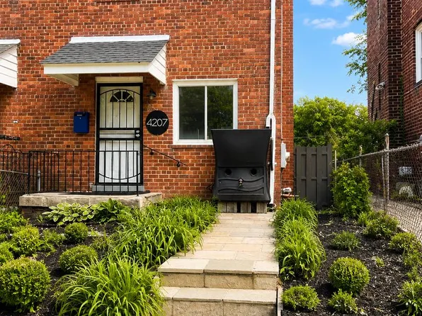 4207 Hildreth St SE, Washington, DC 20019