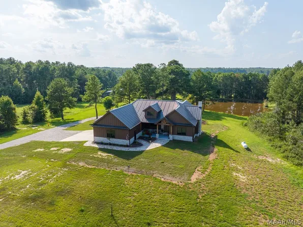 1393 County Road 7768, Troy, AL 36081