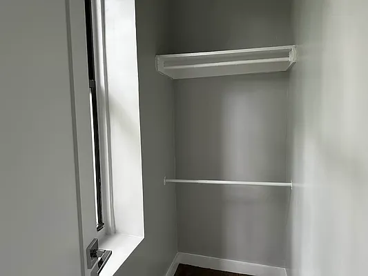 Rented by Premier One Realty LLC | media 8