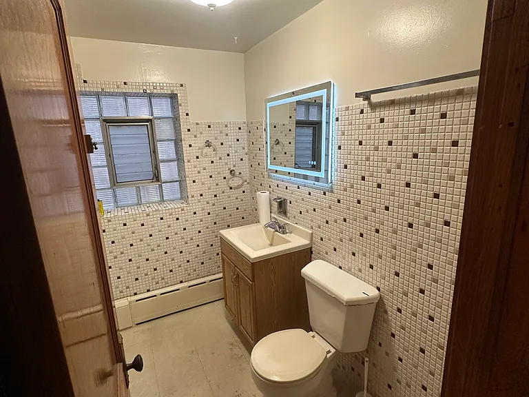 5838 S Campbell Ave #1 — Photo 8