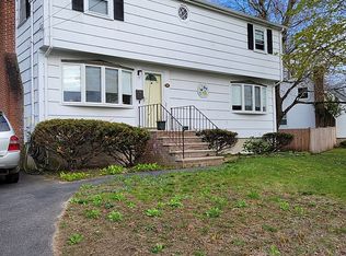 90 Huggins Rd, Rockland, MA 02370