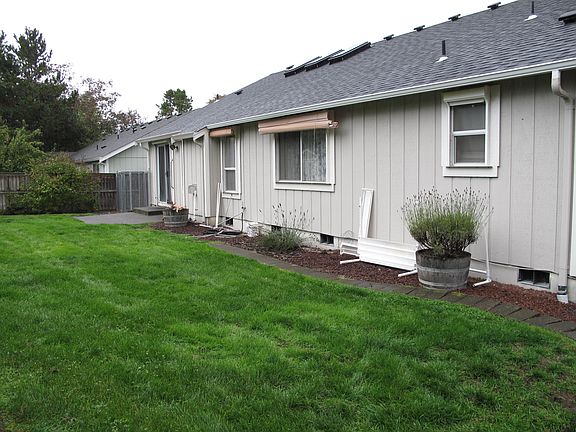 2nd image of 14410 4th Avenue Ct E