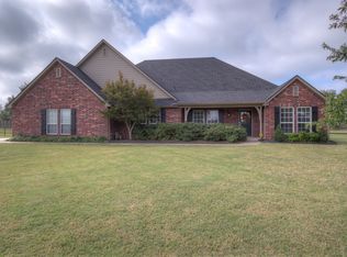 11920 N 168th East Pl, Collinsville, OK 74021
