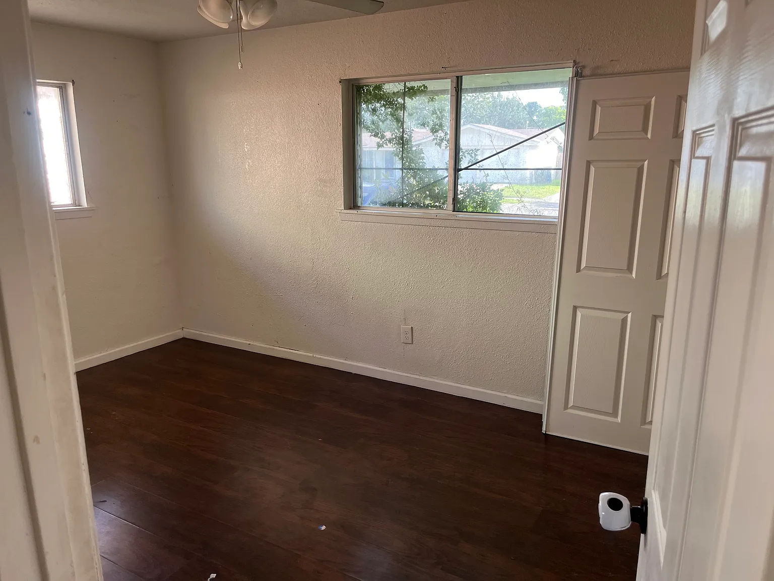 4 bed, 1488 sqft, $1,800 — Photo 4