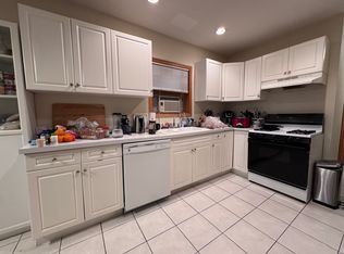 1421 W Cortez St APT G, Chicago, IL 60642