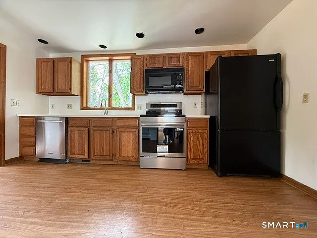 74 Ocean Ave — Photo 12