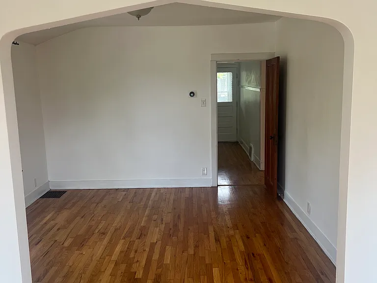 Dining room and entrance to the kitchen