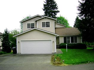 9424 NE 181st Ln, Bothell, WA 98011