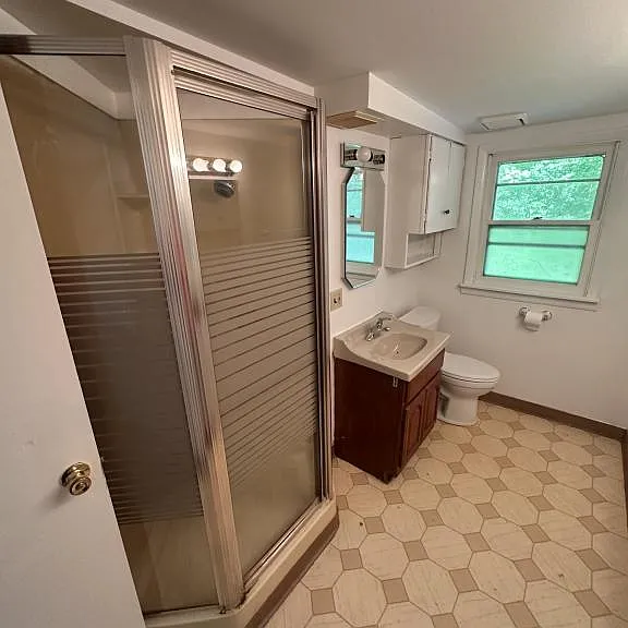 164 N Park St — Photo 11