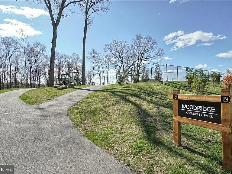 10132 Lake Linganore Blvd — Photo 70