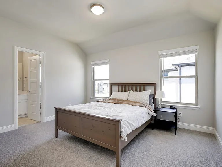 6842 Gavin Dr — Photo 26