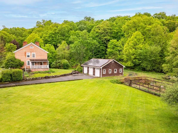 831 County Route 12, New Hampton, NY 10958