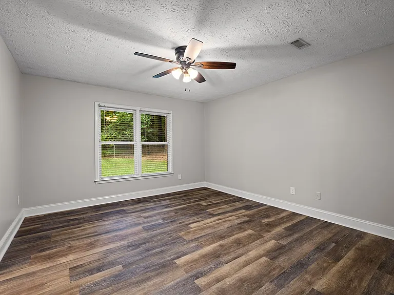 115 Ridge Way — Photo 18