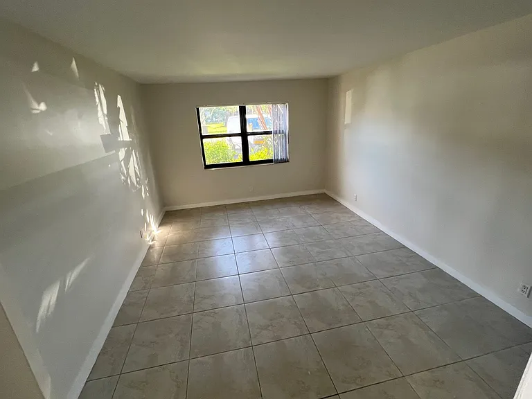 3111 Oakland Shores Dr #F109 — Photo 15