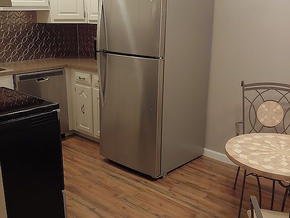 2nd image of 8421 Buffalo Ave APT 1