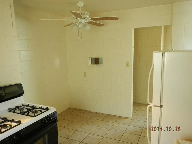 13928 Grangeville Blvd #2 — Photo 4