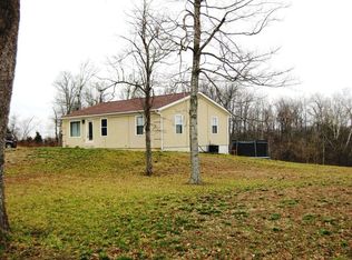 838 Johnnie Pack Rd, Brandenburg, KY 40108