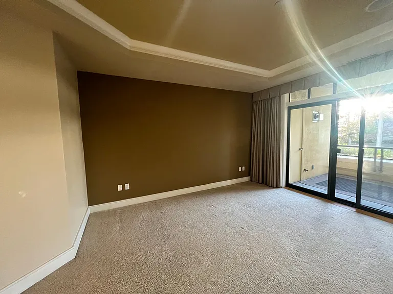 210 Market St #202 — Photo 11