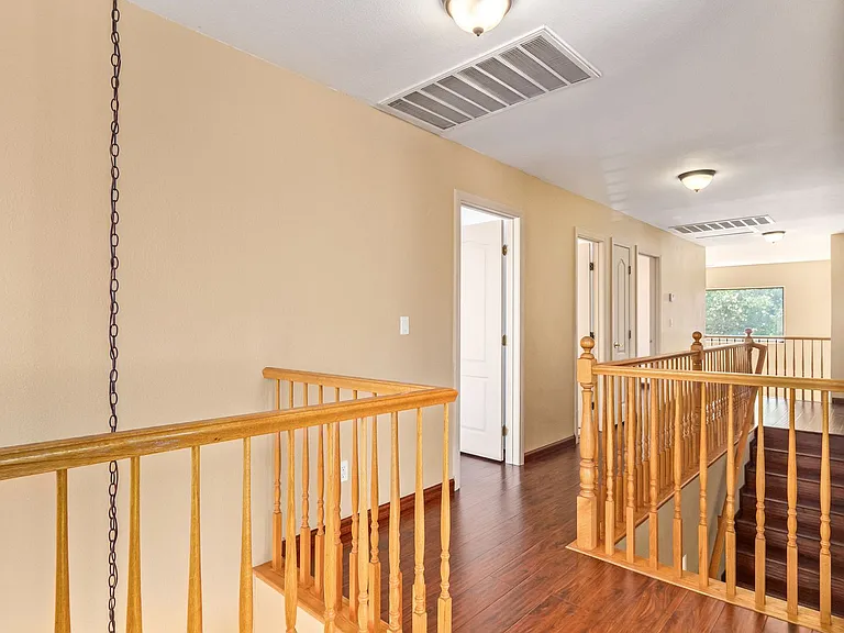 1477 Rancho Ridge Dr — Photo 26
