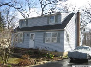 7 Griffith Rd, Freehold, NJ 07728