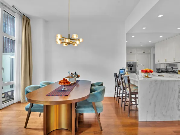 555 West 59th Street image 1 of 13