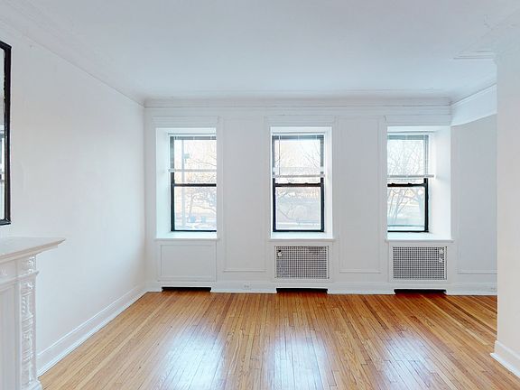 Dining/Living room