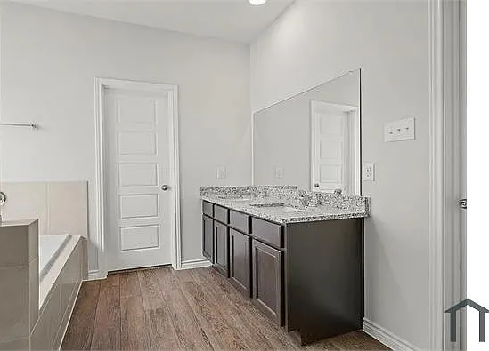 2416 Texas Ash Way — Photo 6