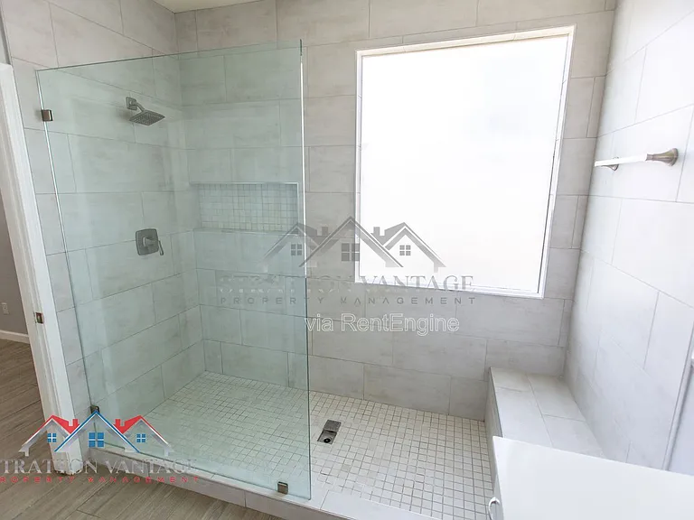 3068 E Ravenswood Dr — Photo 20