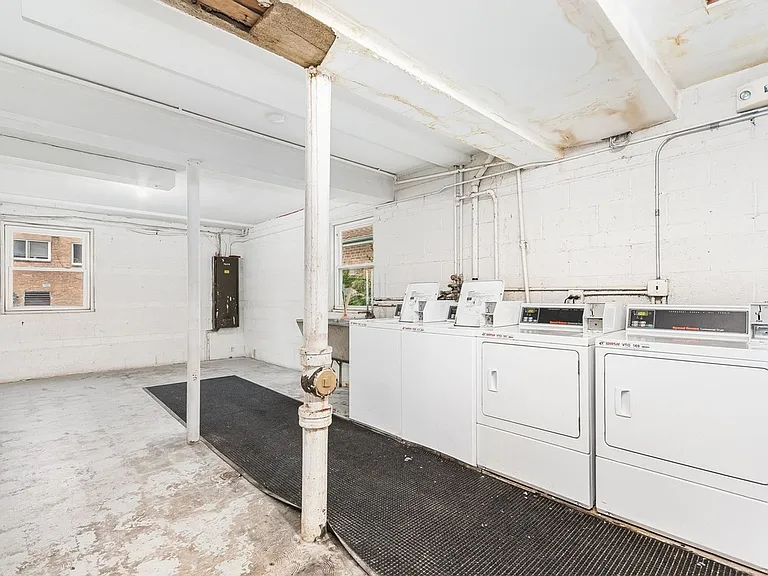 4629 Main St #3B — Photo 14