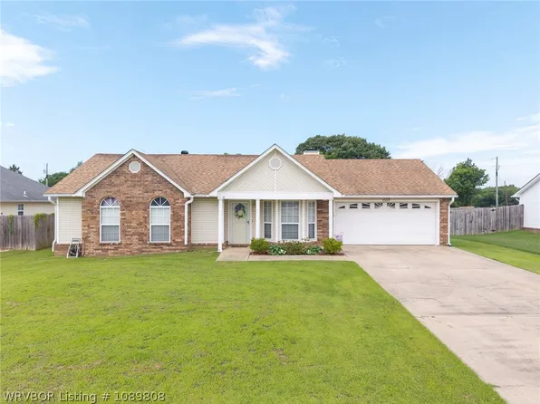 2209 Quartz Cir, Van Buren, AR 72956