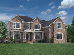 2010 Hackamore Dr, Ann Arbor, MI 48103