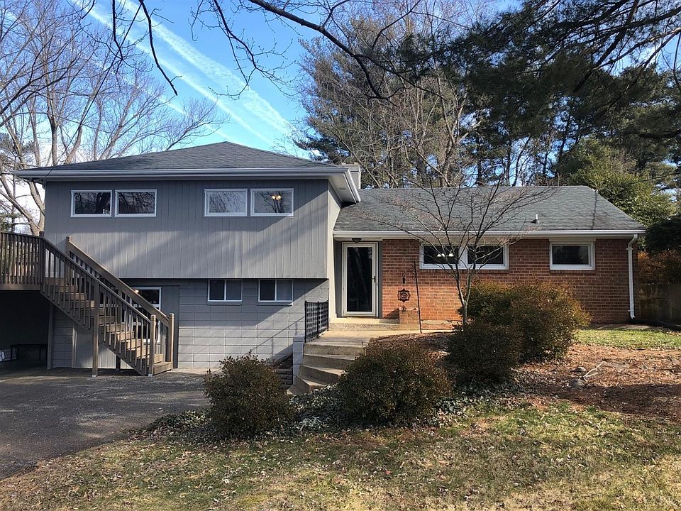1st image of 382 Greenwell Ct