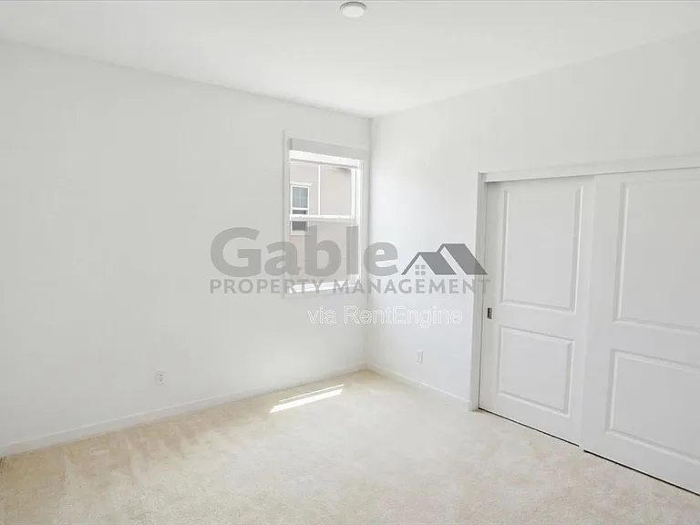 17952 Spire Ct — Photo 26