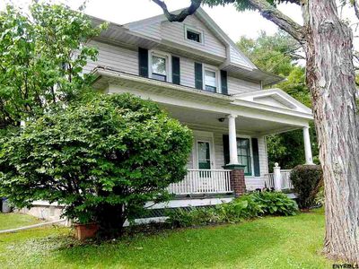 1060 Hoosick Rd, Troy, NY, 12180