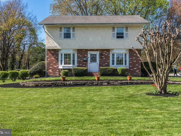 754 E Haverford Rd, Bryn Mawr, PA 19010