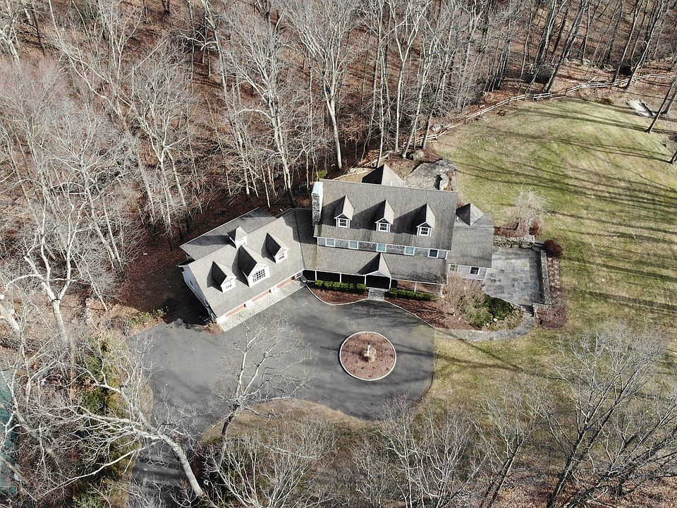 2nd image of 1319 Purchase Brook Rd