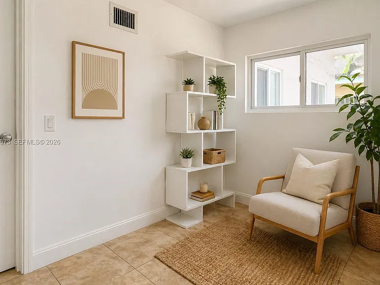 135 NW 68th St — Photo 10